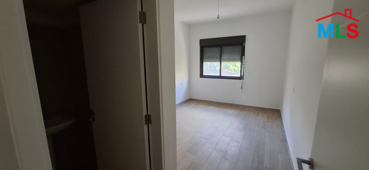 Spacious Apartment For Sale in Qannabet Broumana