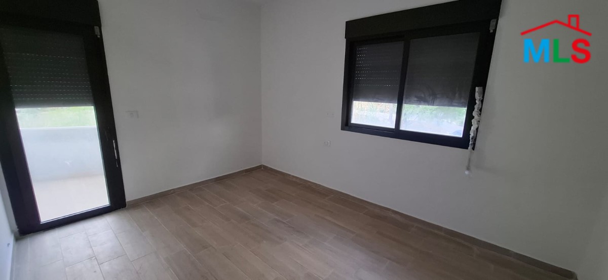 Spacious Apartment For Sale in Qannabet Broumana