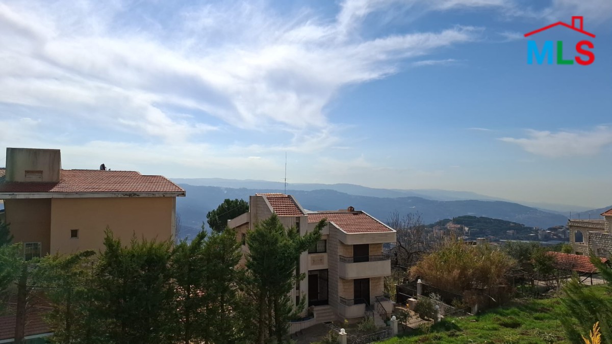 Spacious Apartment With Great Mountain View For Sale in Dahr El Sawan