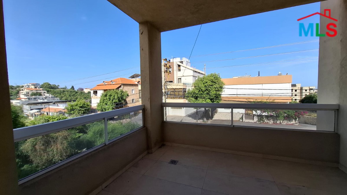 Apartment In Gherfine For Sale Minutes From The Highway