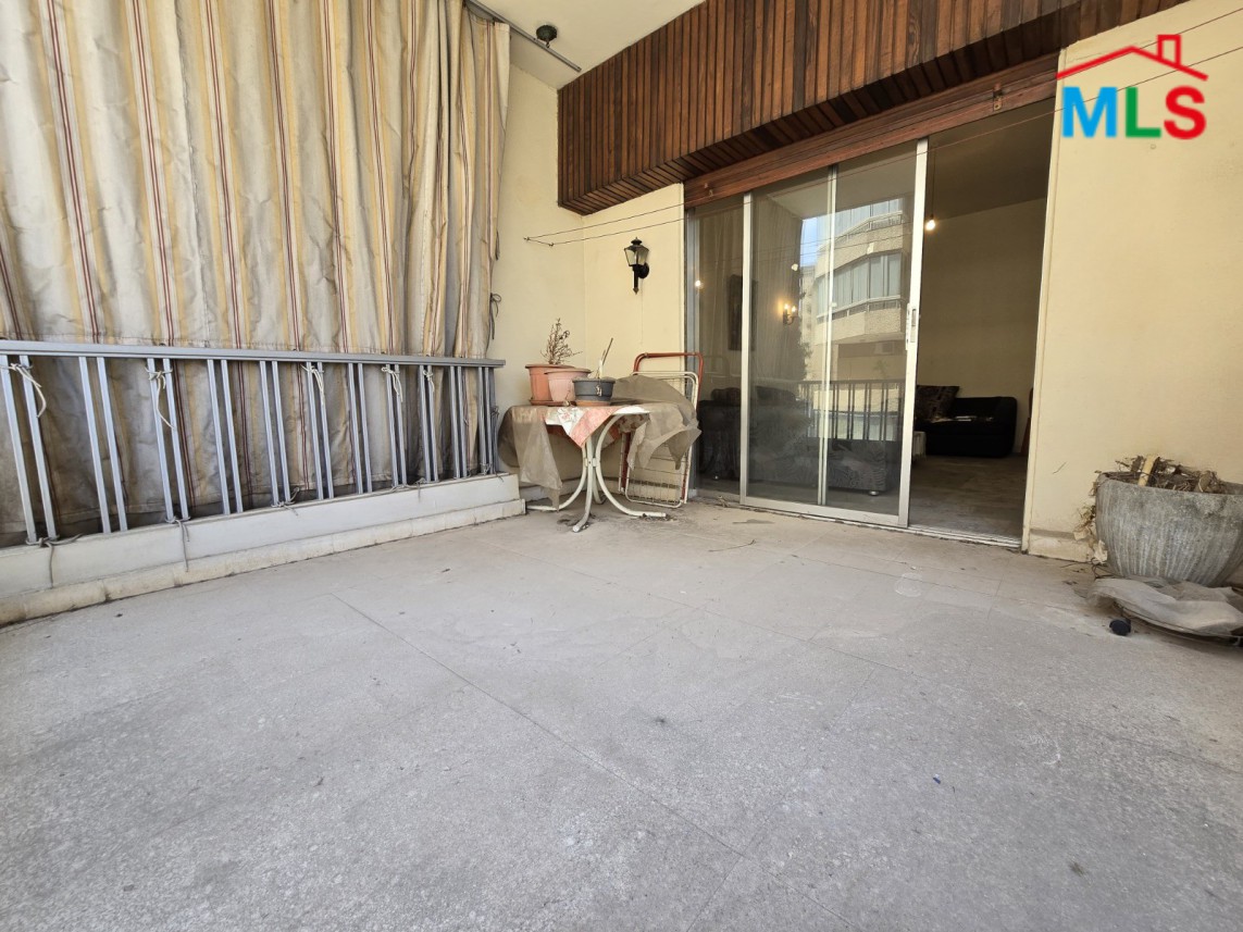 Furnished Charming 3-Bedroom Apartment For Sale in Achrafieh, Sioufi