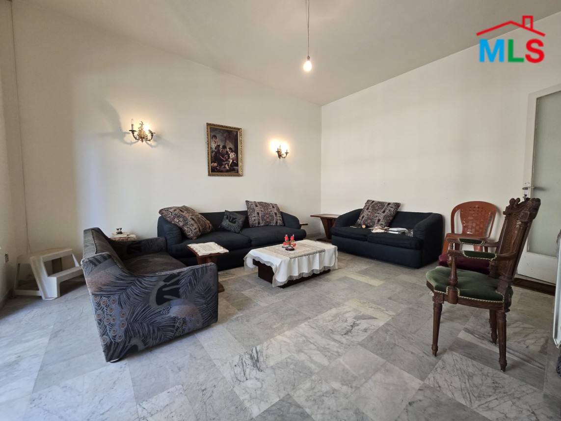 Furnished Charming 3-Bedroom Apartment For Sale in Achrafieh, Sioufi
