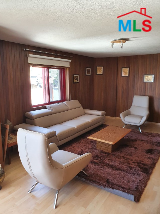 Fully Furnished Chalet For Sale in Plateau