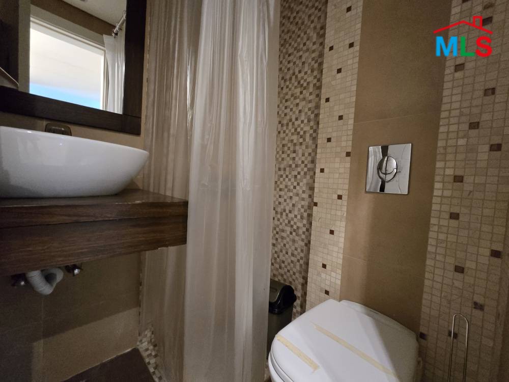 Modern Apartment For Sale in Achrafieh, Sioufi