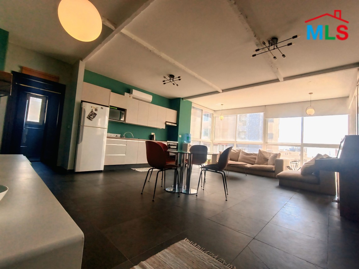 Charming & Furnished Apartment For Sale in Achrafieh, Sassine