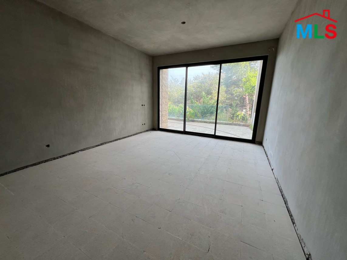 Spacious Apartment With Terrace And Great Sea View For Sale in Adma