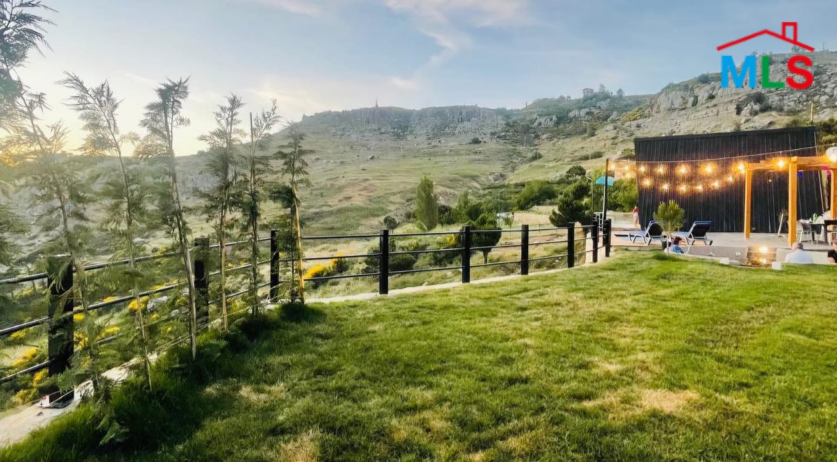 Land With Bungalow For Sale in Aintoura, El Metn