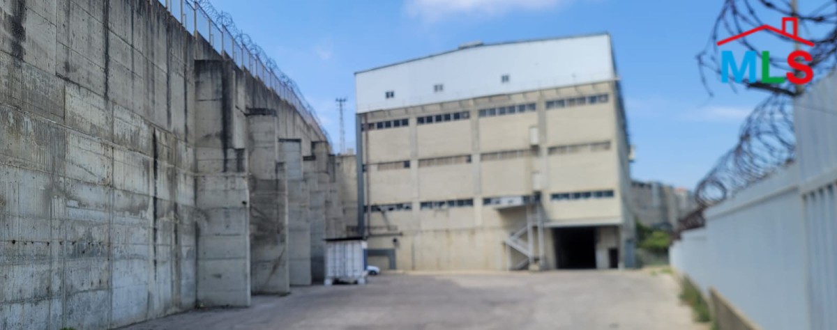 Exclusive! An Industrial Building For Sale in Fidar, Jbeil