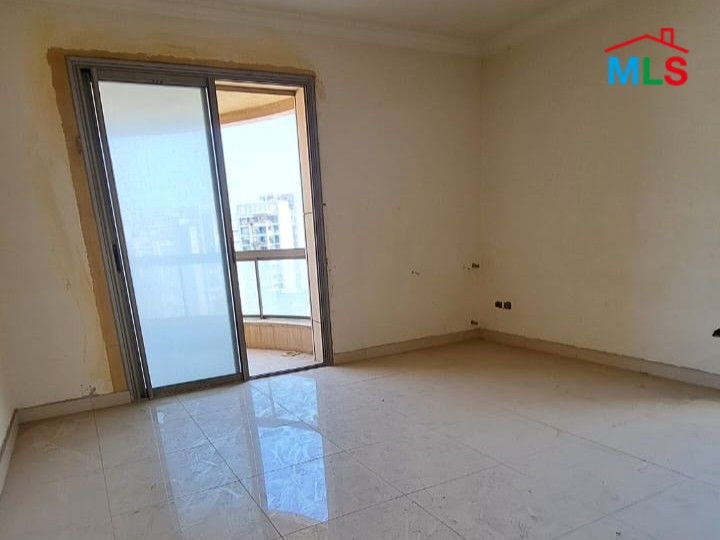 Spacious & High-End Apartment For Sale in Ramlet El Bayda