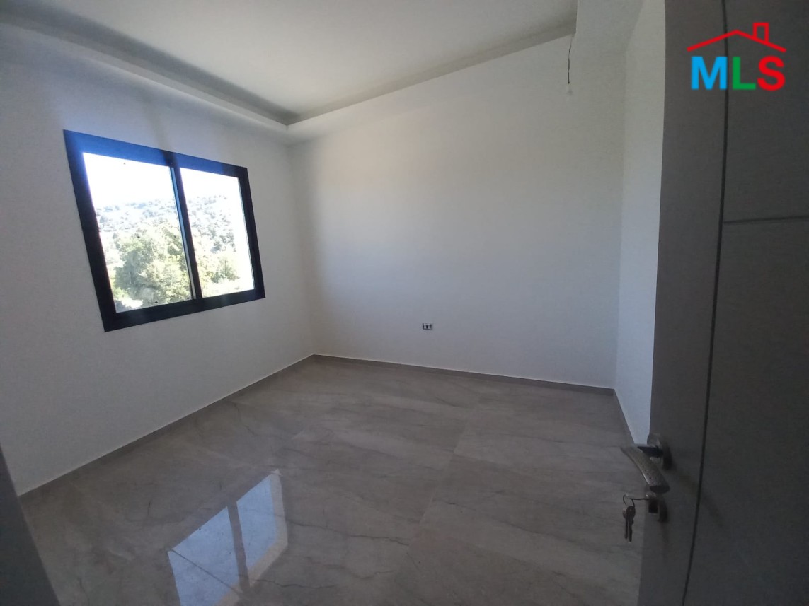 Unique Villa With Garden For Sale in Mechmech