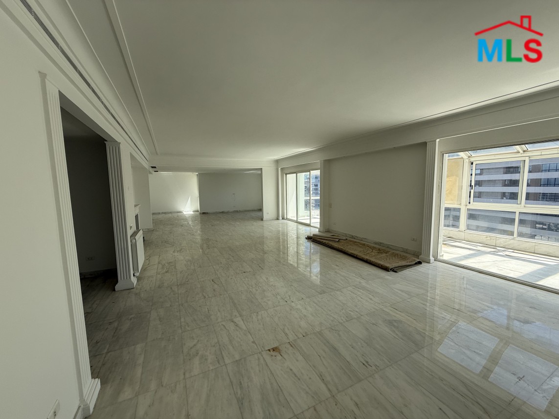 Apartment with City View for Sale in Achrafieh, Carré D'or