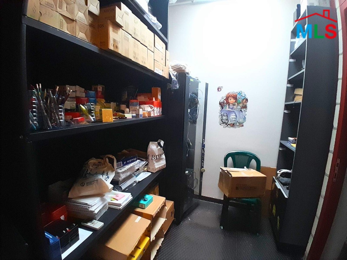 Stunning 300 SQM Ready to Move-In Office For Sale in Achrafieh