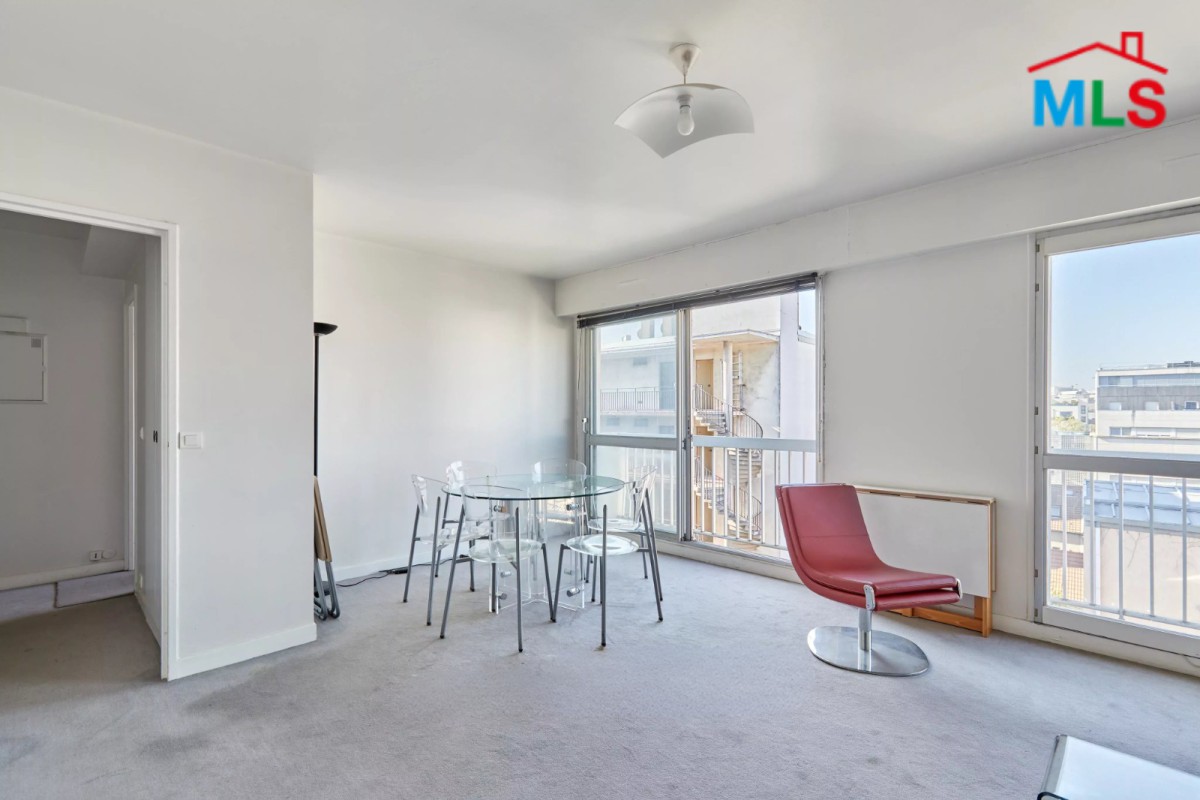 DUPLEX WITH TERRACES FOR SALE l BEAUGRENELLE l PARIS 15ème l FRANCE - 60m2