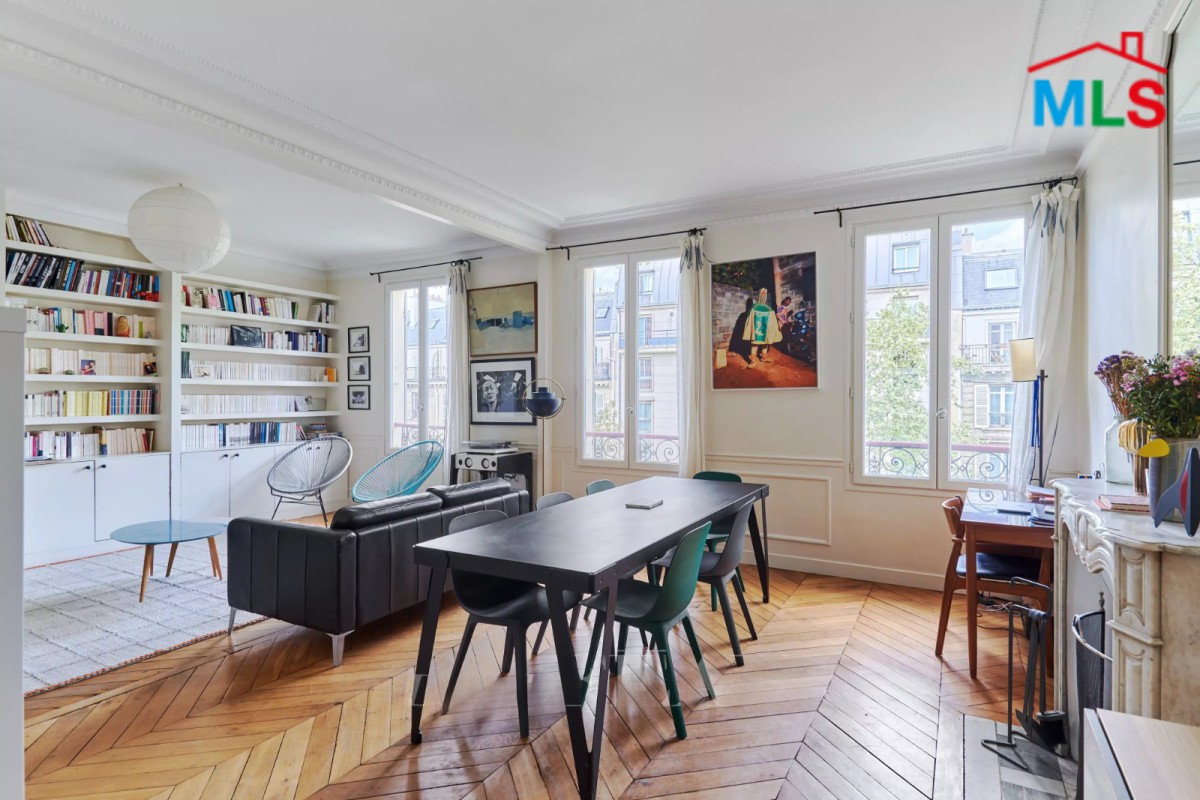 BRIGHT APARTMENT FOR SALE l Ave. VILLIERS l PARIS 17ème l FRANCE - 106m2