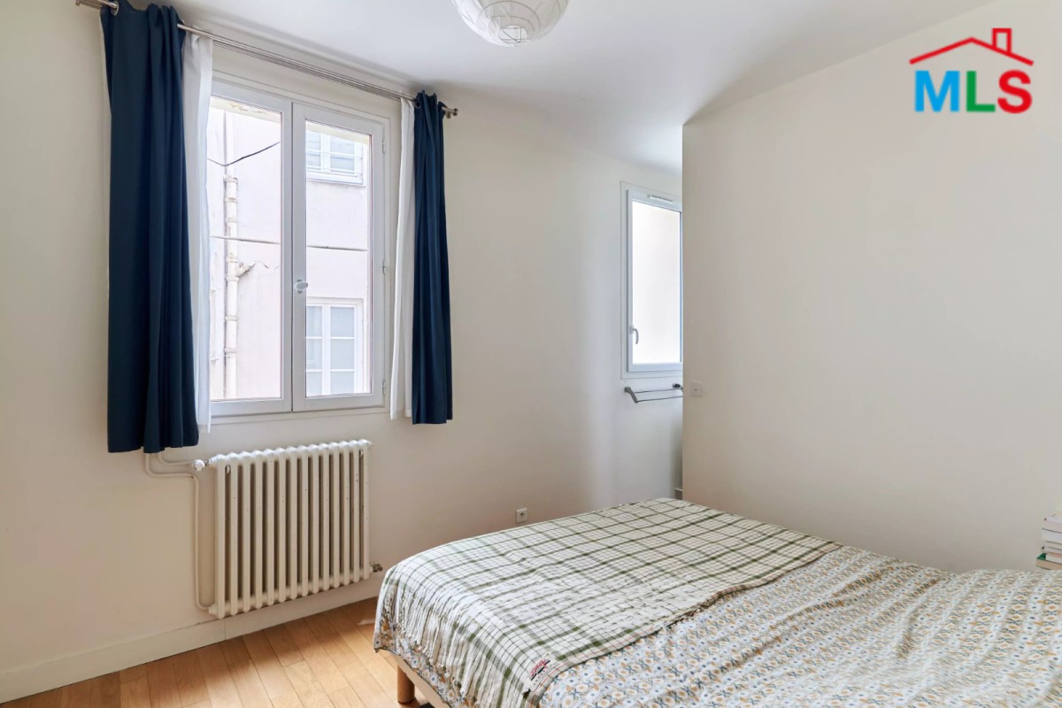 BRIGHT APARTMENT FOR SALE l Ave. VILLIERS l PARIS 17ème l FRANCE - 106m2
