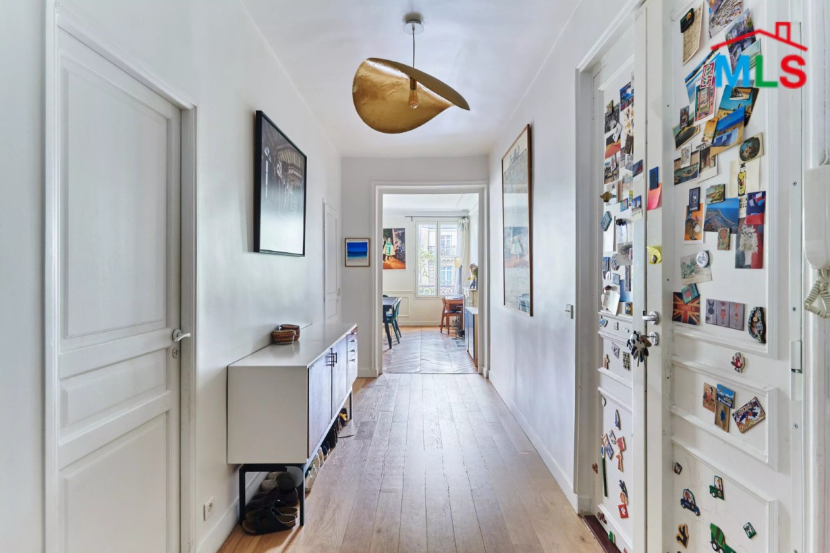 BRIGHT APARTMENT FOR SALE l Ave. VILLIERS l PARIS 17ème l FRANCE - 106m2