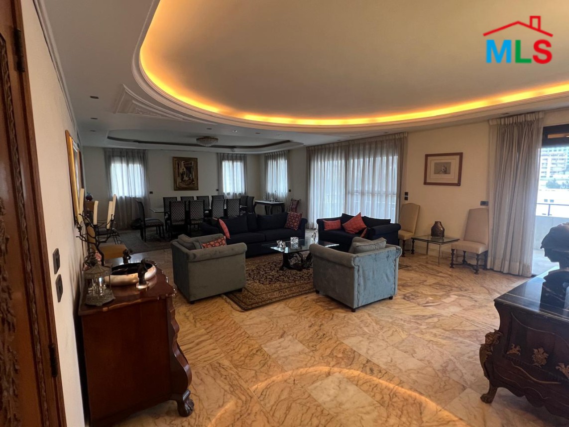 Spacious & High-End Duplex For Sale in Ramlet El Bayda