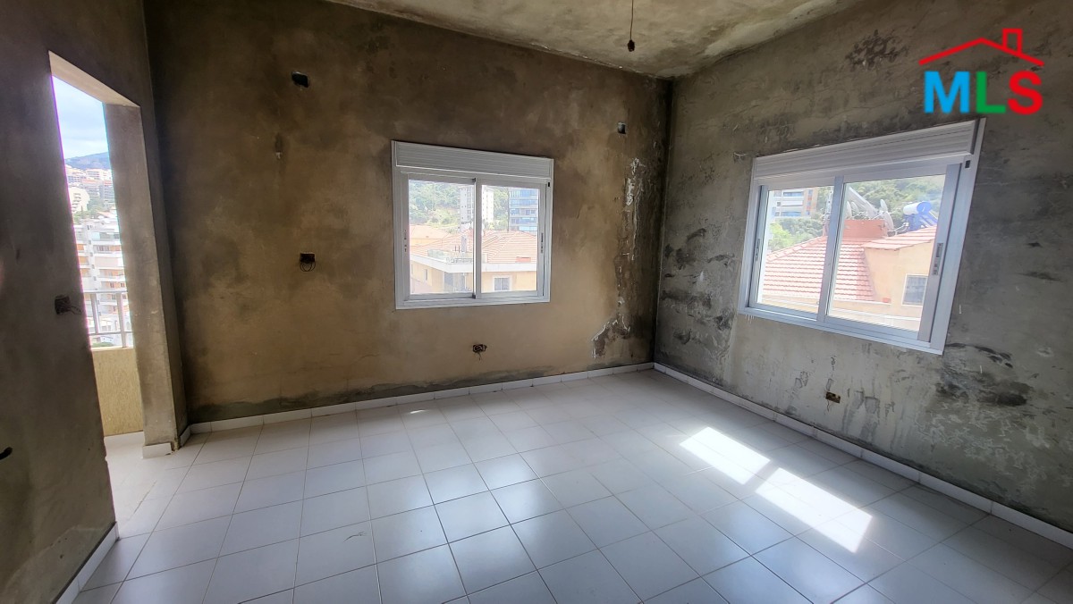 Spacious Apartment With A Nice View For Sale in Haret Sakher