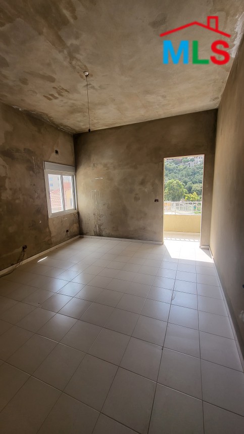 Spacious Apartment With A Nice View For Sale in Haret Sakher