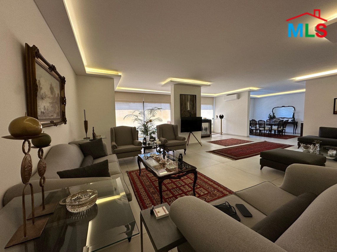 Fully Renovated & Decorated Apartment For Sale in Koraytem, Ras Beirut
