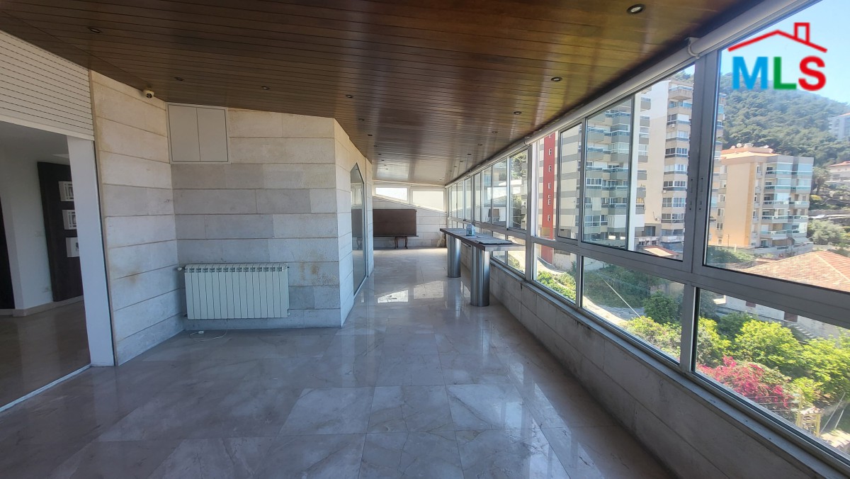Spacious Apartment For Sale in Haret Sakher