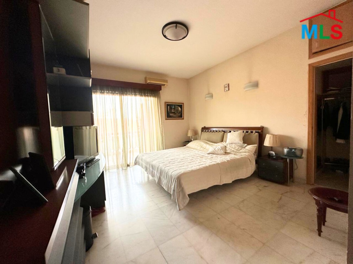 3-Bedroom Apartment For Sale in Achrafieh, Carré D'or
