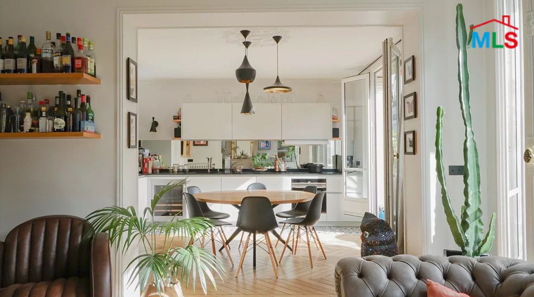 BRIGHT APARTMENT FOR SALE l RANELAGH I PARIS 16ème l FRANCE - 110m2