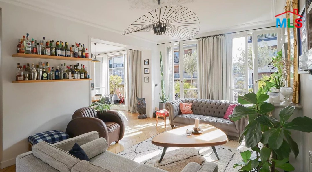 BRIGHT APARTMENT FOR SALE l RANELAGH I PARIS 16ème l FRANCE - 110m2