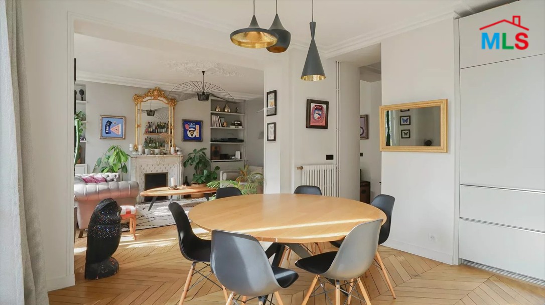 BRIGHT APARTMENT FOR SALE l RANELAGH I PARIS 16ème l FRANCE - 110m2