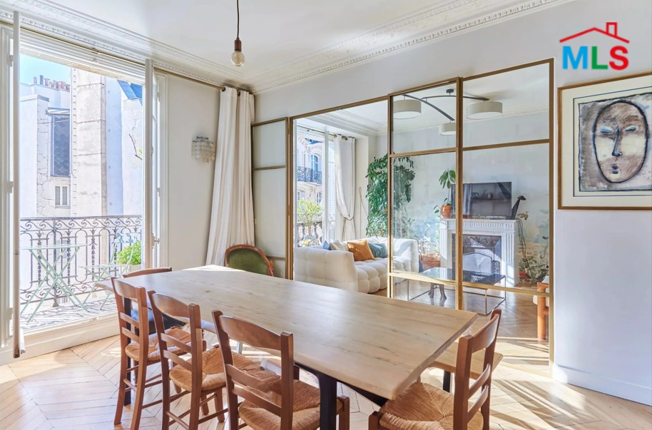 APARTMENT WITH BALCONY FOR SALE l MUETTE I PARIS 16ème l FRANCE- 92m2