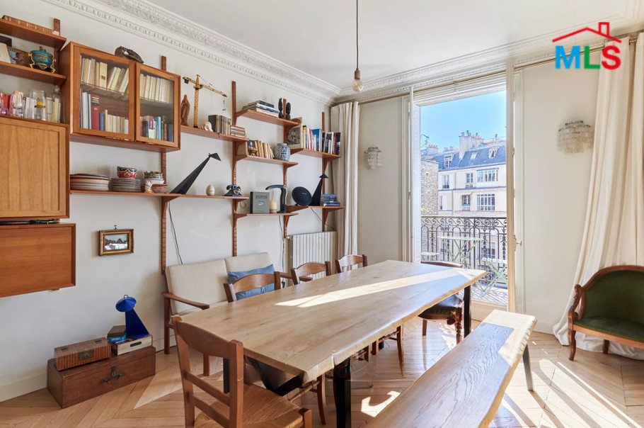 APARTMENT WITH BALCONY FOR SALE l MUETTE I PARIS 16ème l FRANCE- 92m2