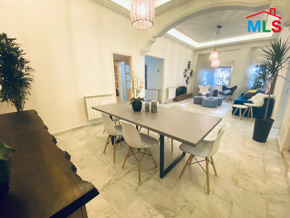 Furnished 3-Bedrooms Apartment For Sale in Achrafieh, Carré D'or