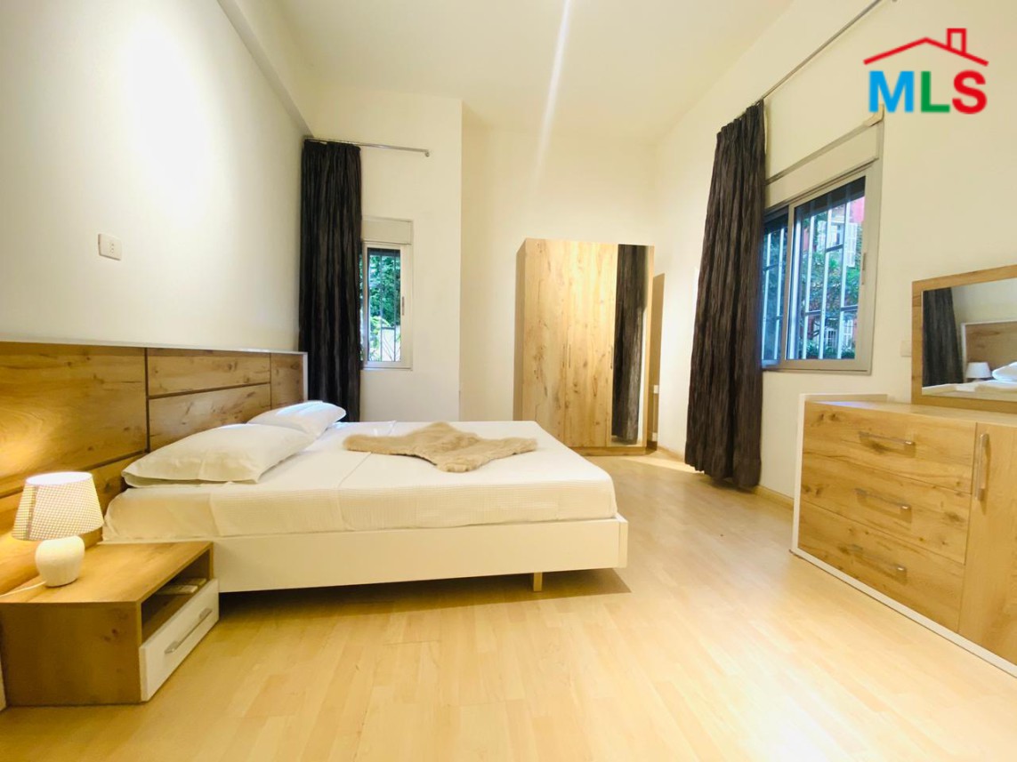 Furnished 3-Bedrooms Apartment For Sale in Achrafieh, Carré D'or