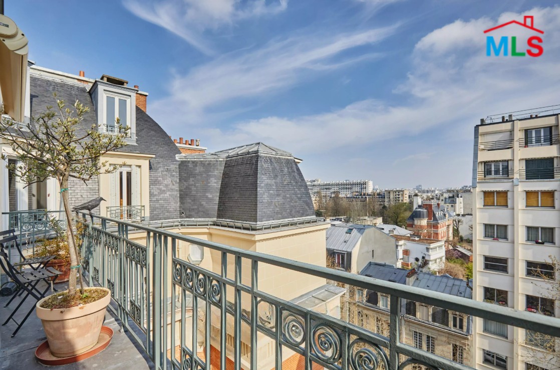 ONE BEDROOM APARTMENT FOR SALE l CHARDON LAGACHE I PARIS 16ème l FRANCE- 53m2