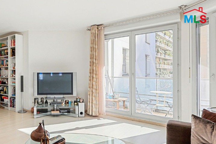 APARTMENT FOR SALE l JARDIN CLAIRE-MOTTE I PARIS 17ème l FRANCE - 85m2