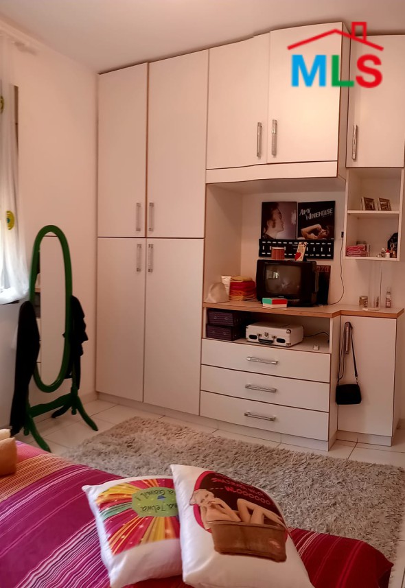 Spacious Apartment With Terrace For Sale In Adma