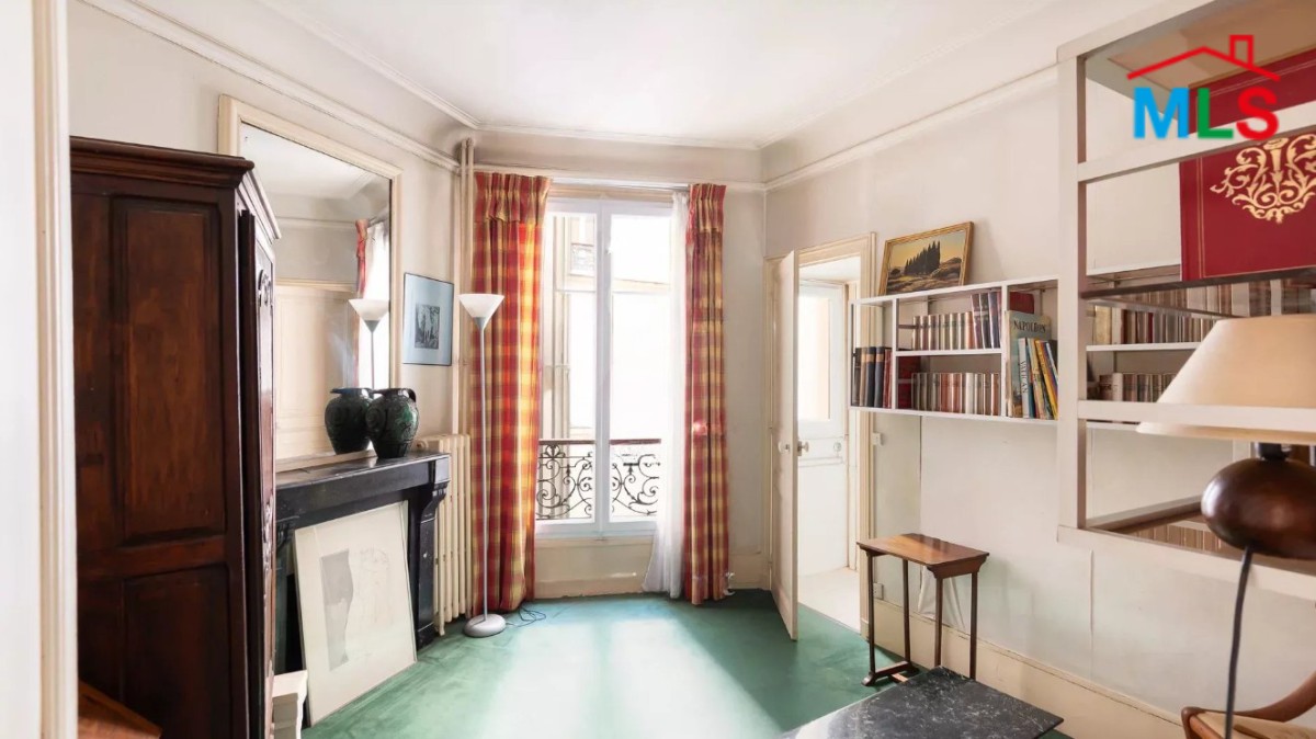 SPACIOUS APARTMENT FOR SALE l PASSY/TOUR I PARIS 16ème l FRANCE - 143m2