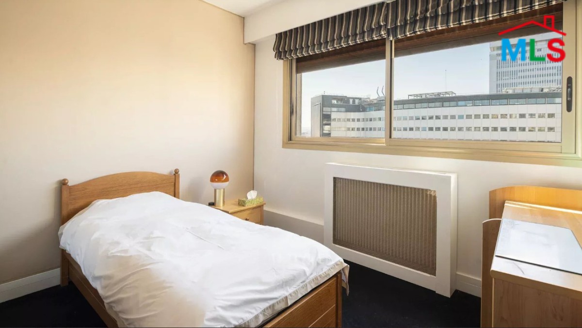 APARTMENT FOR SALE l MAISON DE LA RADIO I PARIS 16ème l FRANCE - 136m2