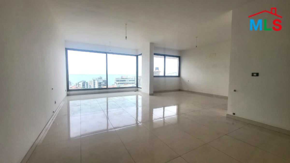 Brand New Apartment For Sale in Haret Sakher