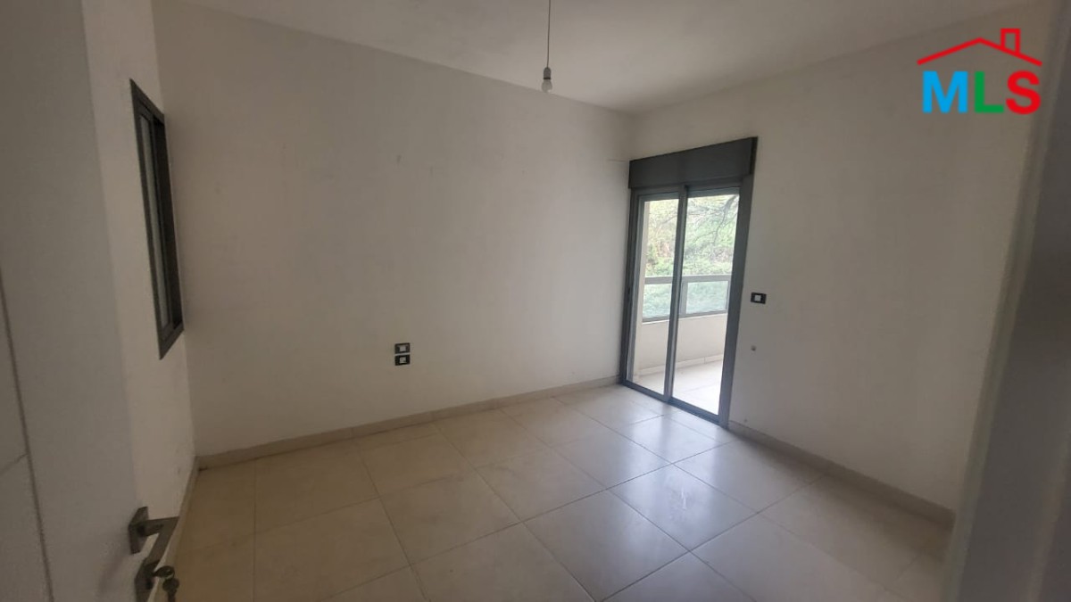 Brand New Apartment For Sale in Haret Sakher