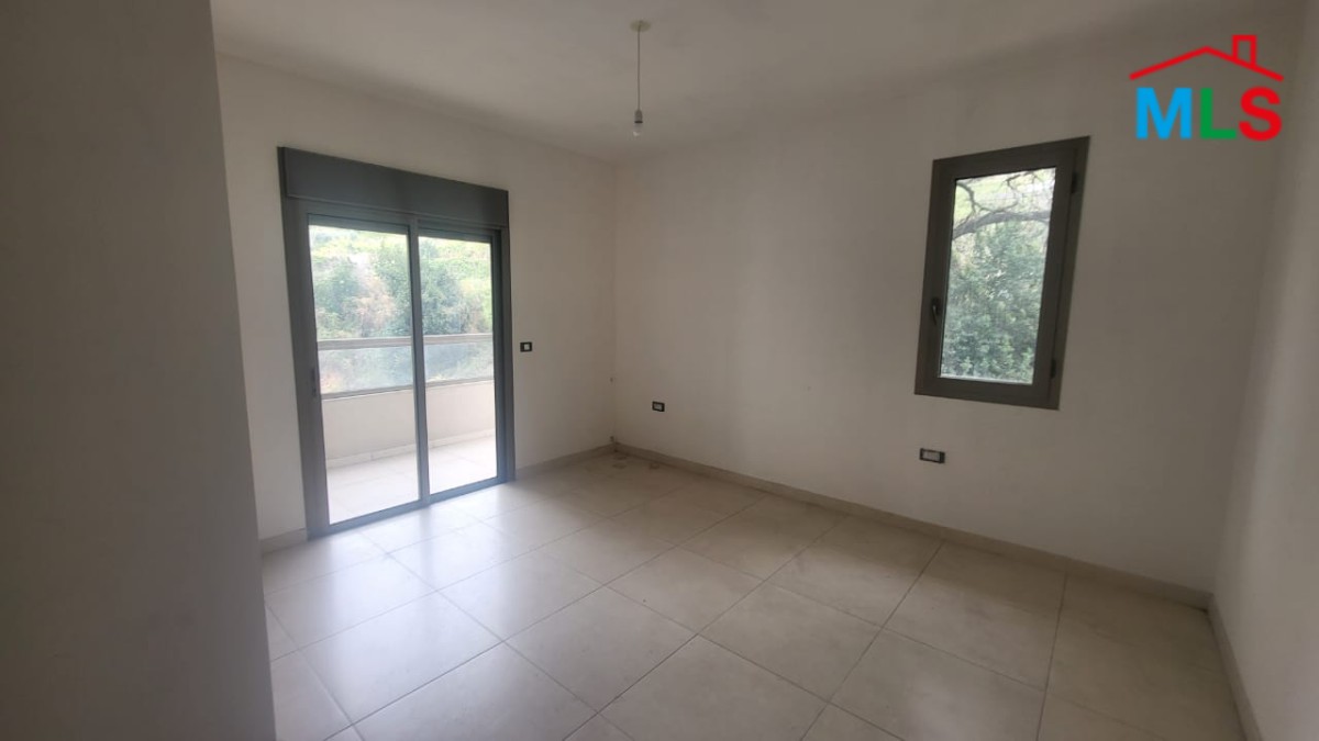 Brand New Apartment For Sale in Haret Sakher