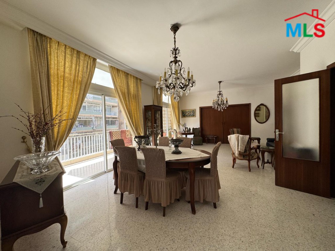 Spacious Apartment For Sale in Ain Al Remmane