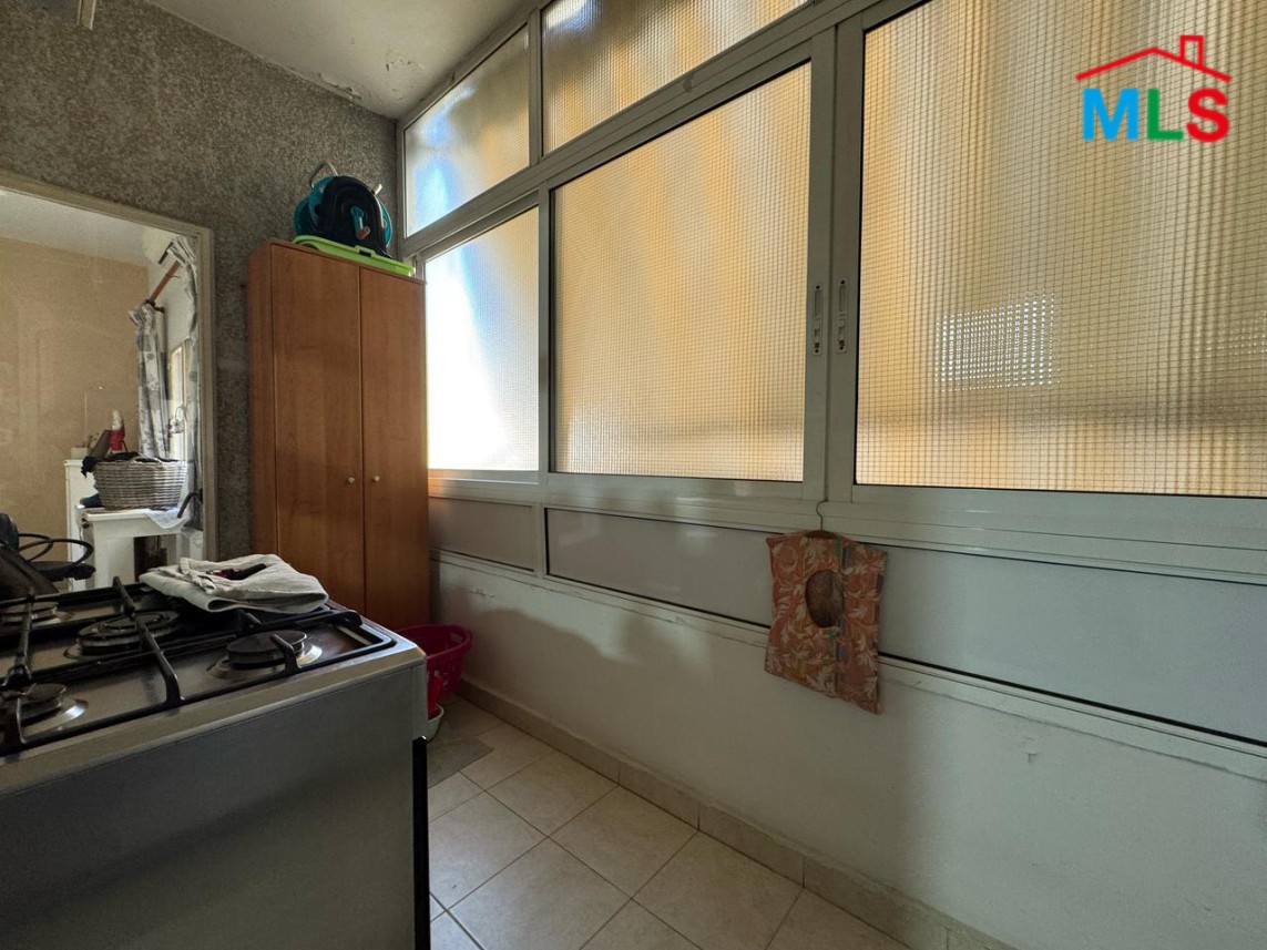 Spacious Apartment For Sale in Ain Al Remmane