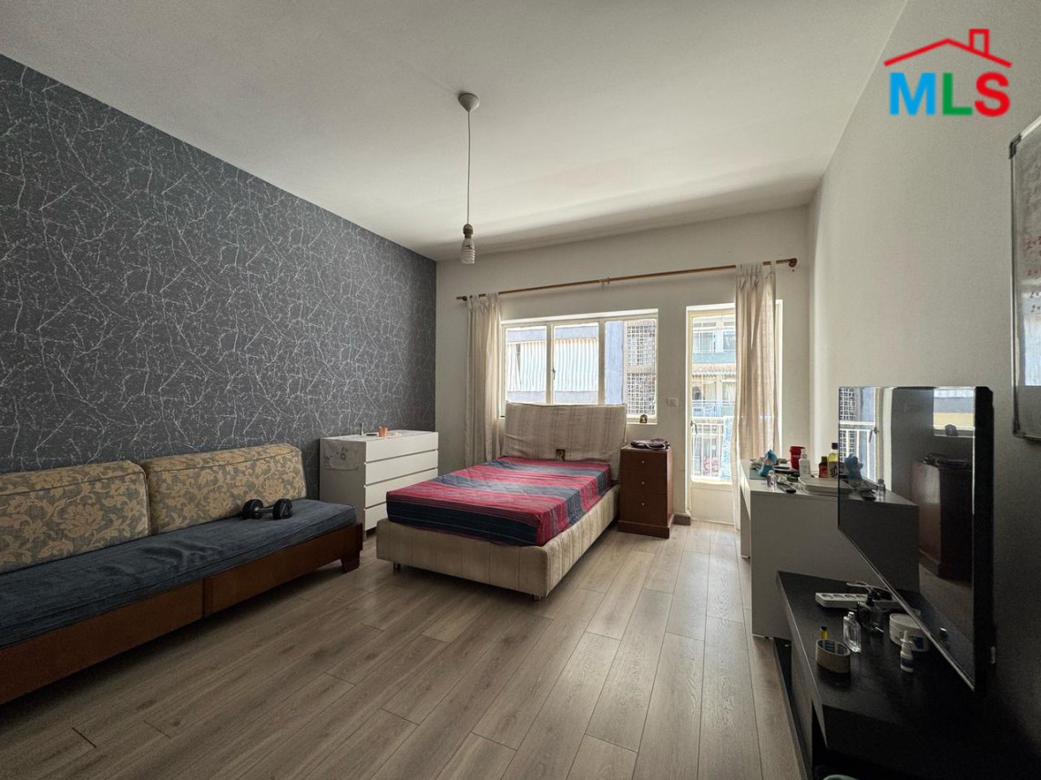 Spacious Apartment For Sale in Ain Al Remmane