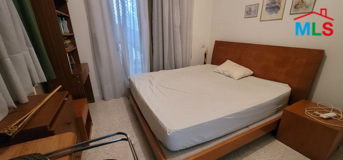 One-of-A Kind Villa With Large Garden For Sale in Daraya, Keserouane