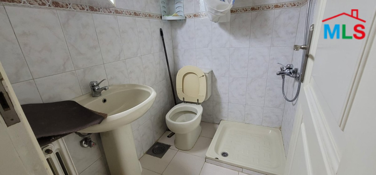 One-of-A Kind Villa With Large Garden For Sale in Daraya, Keserouane