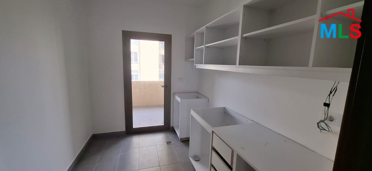 Brand New Apartment For Sale In Zalka Prime Location