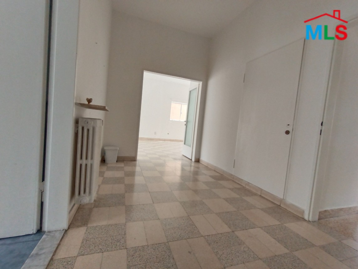 2-Bedroom Apartment For Sale in Achrafieh, Near Sassine