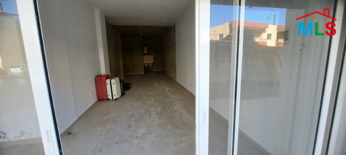 100 SQM Shop For Sale in Mastita, Jbeil