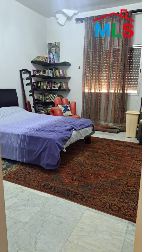 Spacious Apartment For Sale in Jnah